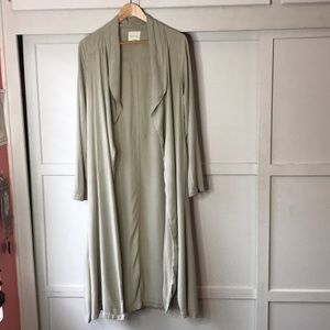 Flowy Khaki Duster with Lapel